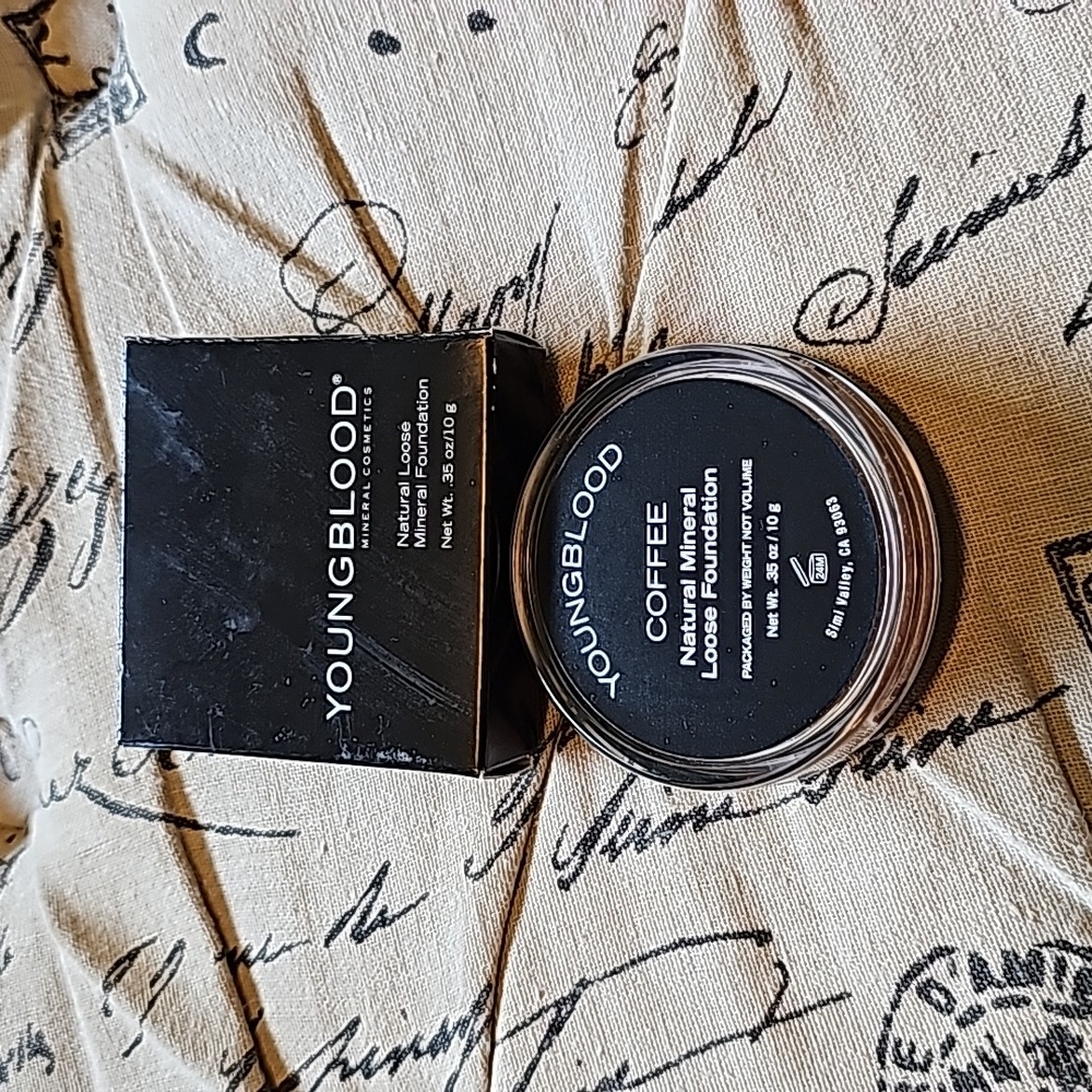 Youngblood loose mineral foundation